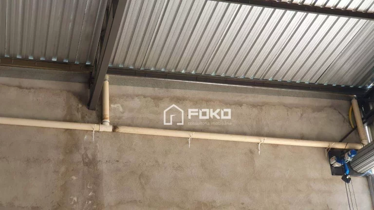 Imagem Galpão, 250 m² - venda por R$ 750.000,00 ou aluguel por R$ 7.000,00/mês - Jardim Santa Bárbara - Guarulhos/SP