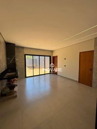 Imagem Casa com 3 dormitórios à venda, 170 m² por R$ 1.000.000,00 - Residencial beira Rio I - Itumbiara/GO
