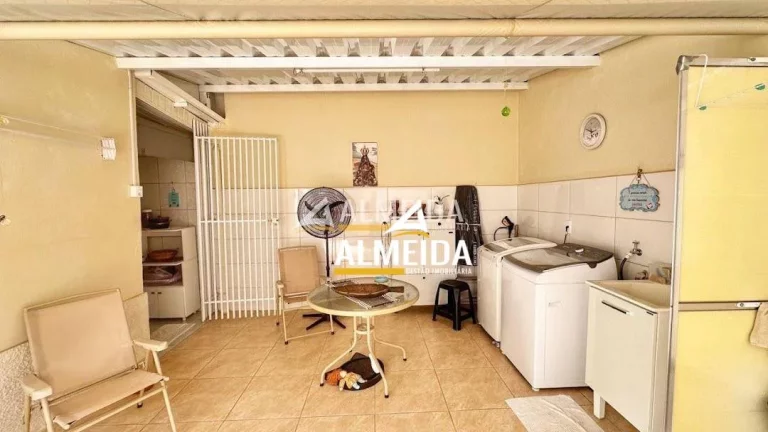 Imagem Casa com 3 dormitórios à venda, 118 m² por R$ 450.000,00 - Jardim Paulista - Rio Claro/SP