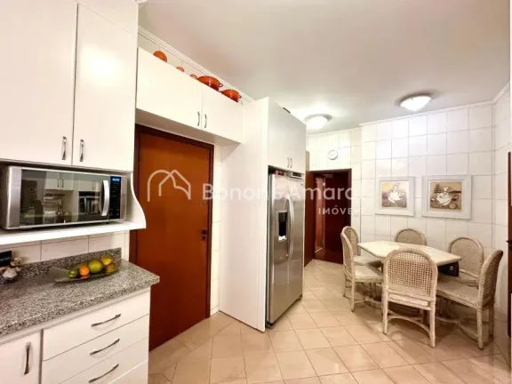 Imagem Espetacular apartamento à venda no Cambuí, com 4 dormitórios, sendo 3 suítes, e um total de 5 ba...