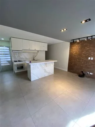 Imagem CASA COM 51.39 m² - AVIAÇÃO - PRAIA GRANDE SP