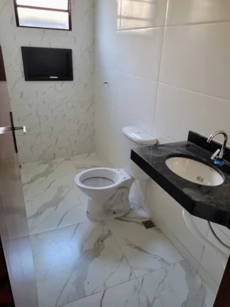 Imagem Casa para Venda em Itanhaém, Nova Itanhaém (Interior), 2 dormitórios, 1 suíte, 2 banheiros, 2 vagas