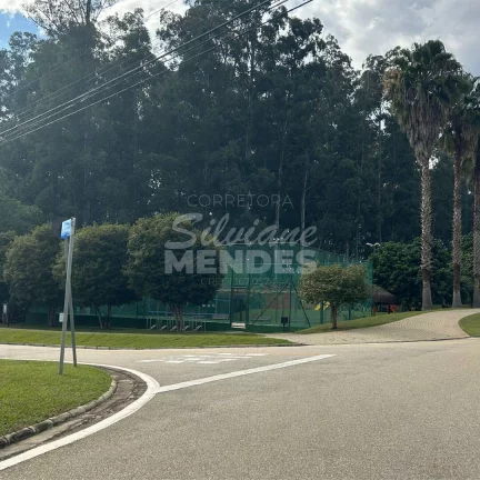 Imagem Casa no condomínio Chácara Santa Maria em frente a mata preservada