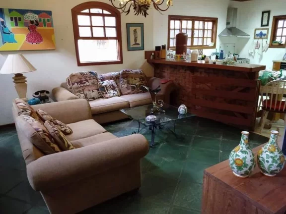 Imagem VENDO ESTA MARAVILHOSA CASA EM NOVA FRIBURGO. ESTRADA FRIBURGO/ TERESOPOLIS