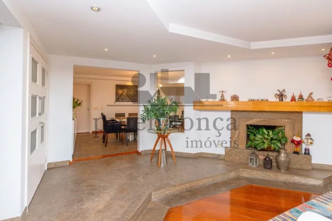 Imagem Pacaembu, apartamento com 4 suítes e 4 vagas, 378m²