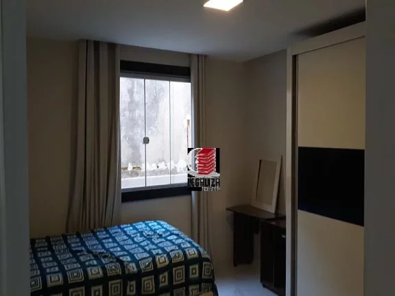 Imagem Vendo casa maravilhosa em Morada de Santa Fi¿½