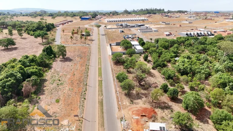 TERRENO COMERCIAL NA AVENIDA PRINCIPAL DO JARDIM PRIMAVERA - ABADIA