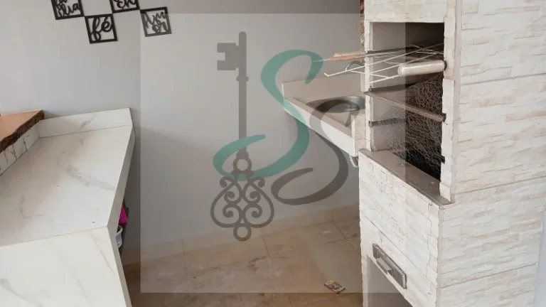 Imagem Venda de casa no Saltinho, Paulínia. Casa em condomínio fechado com 3 dormitórios com armários, sala, cozinha com armários, forno e cooktop, lavand