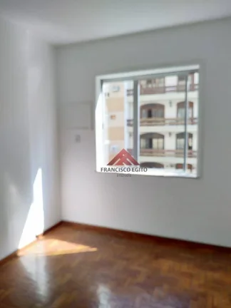 Imagem Apartamento com sala e quarto na primeira quadra da praia,proximo a todo comércio de icarai,como bancos,farmacias,super mercados,a quarenta metros da