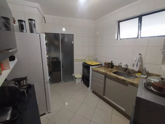 Imagem Apartamento á venda Apenas 400 metros da praia vista mar e morro definitiva