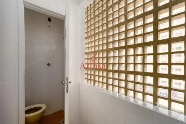 Imagem Apartamento com 2 Dormitorio(s) localizado(a) no bairro Centro Histórico em Porto Alegre / Rio Grande do Sul Ref.:251
