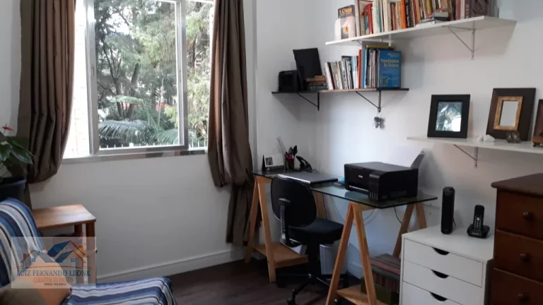 Imagem Apartamento à Venda no Cambuci: 2 dormitórios e 1 vaga. R$ 670.000