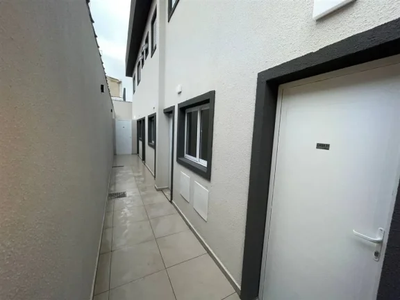 Imagem CASA COM 54.55 m² - BOQUEIRAO - PRAIA GRANDE SP