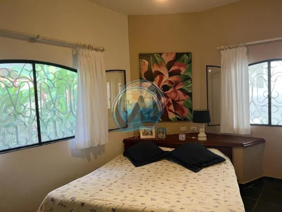 Imagem Casa no Parque Vivamar na região central de Ubatuba