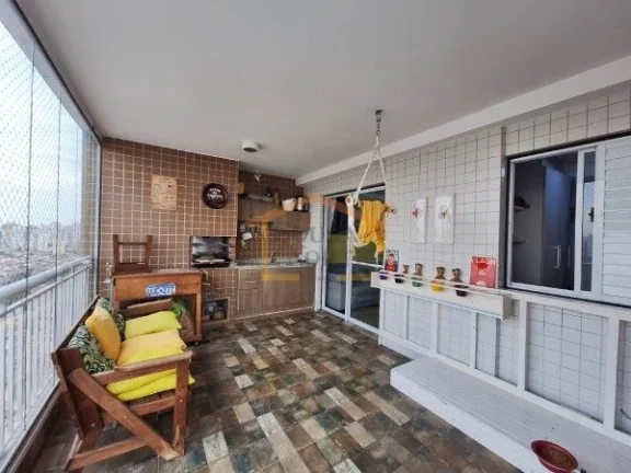 Imagem Apartamento com 118m² com ambientes amplos, bem distribuídos e iluminados. Possui 4 dormitórios, ...