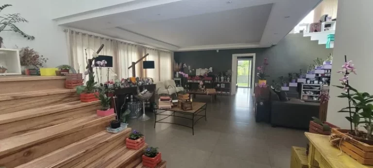Imagem Casa com 3 dormitórios Condomínio Fechado no bairro Ratones