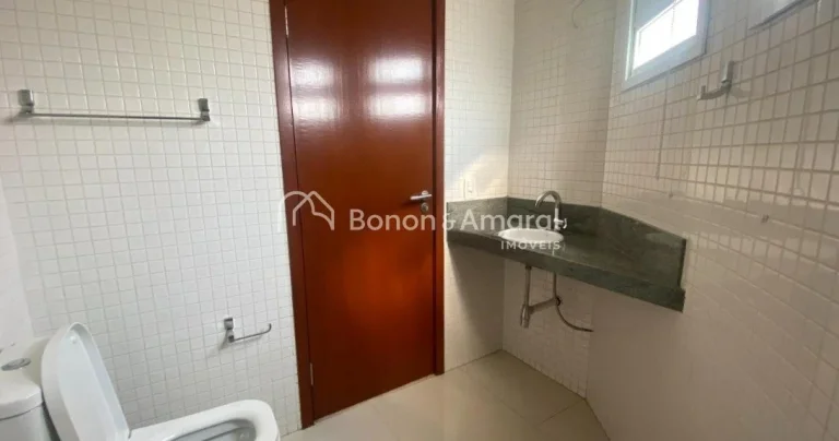 Imagem Descubra o prazer de morar em um condomínio encantador e bem localizado, em um sobrado deslumbrante...