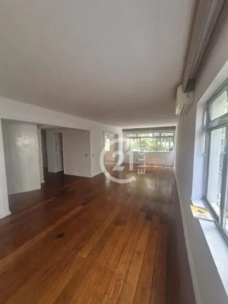 Localizado no coração de Cerqueira César/Jardins,