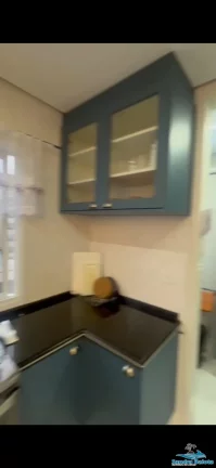 Imagem Amplo apartamento à 30 metros da praia