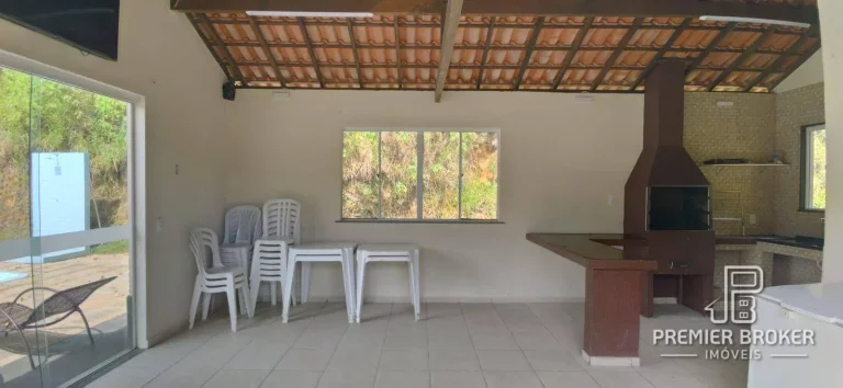 Imagem Apartamento à venda, 52 m² por R$ 249.900,00 - Ermitage - Teresópolis/RJ