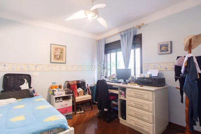 Imagem Excelente apartamento no alto de Santana. São 146m² de área privativa, 3 suítes, living para doi...