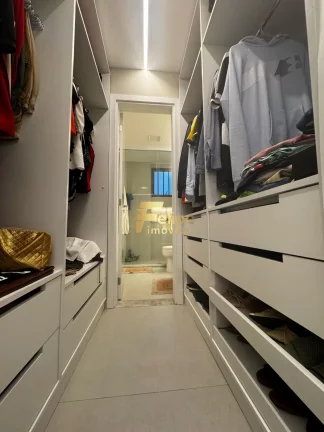 Imagem BELÍSSIMO E ACONCHEGANTE APARTAMENTO DE 03 QUARTOS TODOS COM SUÍTE E SOL DA MANHÃ À VENDA PORTEIRA FECHADA NA MATA DA PRAIA EM VITÓRIA/ES!