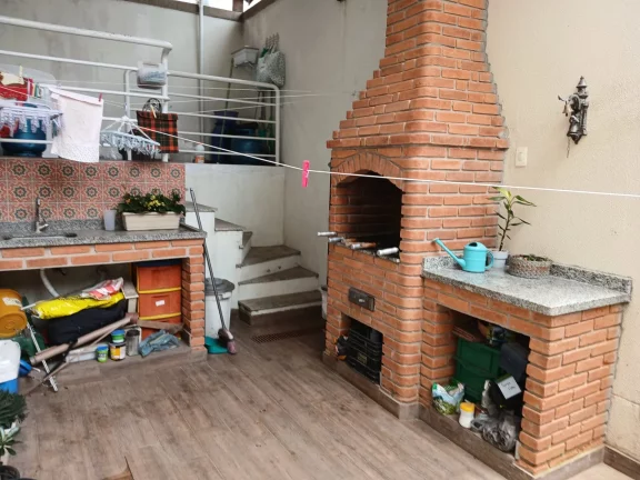 Imagem VENDO LINDO CASA EM CONDOMINIO FECHADO NO BAIRRO CAMPO GRANDE! (ZONA SUL)