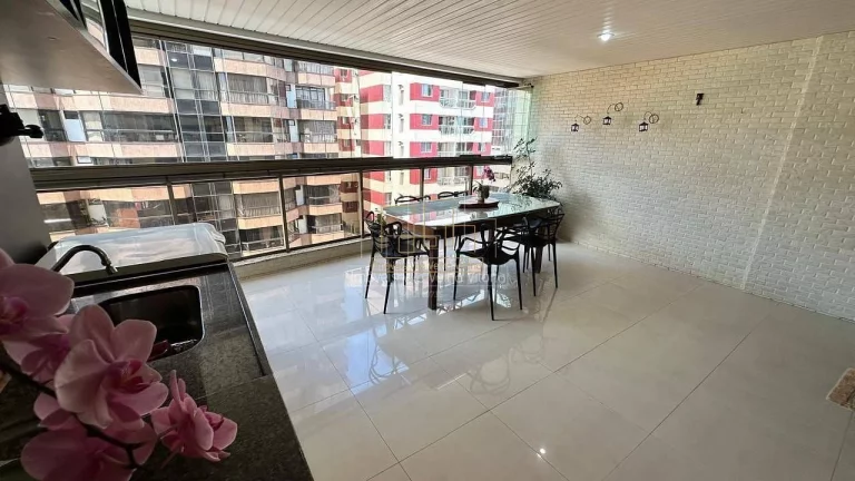 Imagem Apartamento de 4 quartos duas suítes, vagas, varandão gourmet na quadra do ma