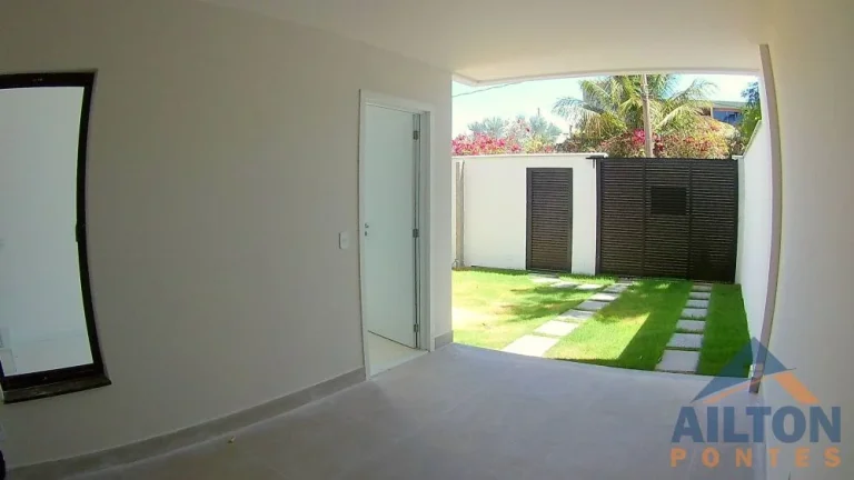 Imagem Casa Duplex com 3 Dormitórios à Venda em Nova Guarapari - Guarapari/ES