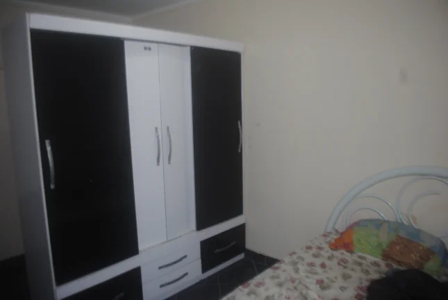 Imagem CASA À VENDA EM CONDOMÍNIO FECHADO