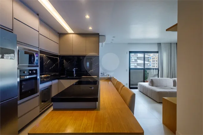 Imagem Apartamento à venda com 3 quartos, sendo 1 suíte, no condomínio Vn Capote Valente, São Paulo - SP