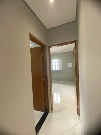 Imagem Casa para Venda em Itanhaém, Nossa Senhora do Sion, 2 dormitórios, 1 suíte, 2 banheiros, 2 vagas