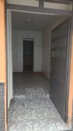 Imagem Casa com 2 dormitórios para alugar, 220 m² por R$ 3.720,00/mês - Centro - Suzano/SP
