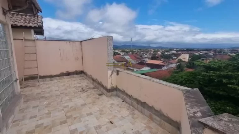 Imagem Cobertura, apenas 500 metros da praia, com vista da praia e do morro