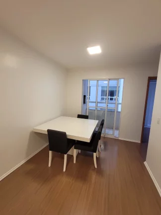 Imagem Lindo Apartamento de 2 quartos em Novo Hamburgo com móveis Planejado e sacada com churrasqueira.