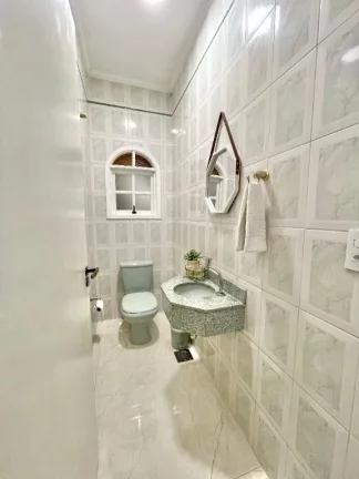 Imagem Sobrado com 3 dormitórios à venda, 205 m² por R$ 745.000,00 - Cidade Edson - Suzano/SP