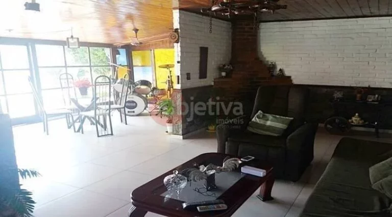 Imagem Casa com 3 dormitórios à venda, 640 m² - Ogiva - Cabo Frio/RJ
