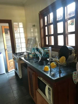 Imagem Casa Térrea à Venda em Condomínio no Horto Florestal - Ubatuba/SP.
