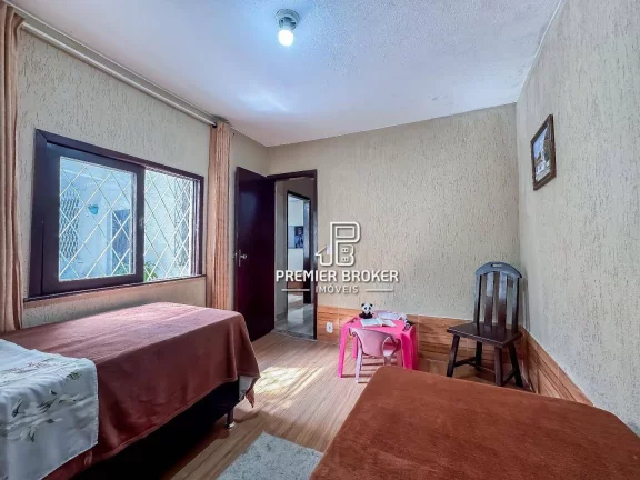 Imagem Casa à venda, 193 m² por R$ 850.000,00 - Várzea - Teresópolis/RJ