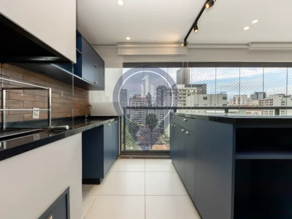 Imagem Imperdível oportunidade: Apartamento de 4 quartos em Pinheiros, São Paulo-SP - 162m², 2 suítes, 2 salas, 3 banheiros e 2 vagas