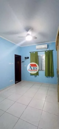 Imagem Casa à venda, 196 m² por R$ 300.000,00 - Parque das Bandeiras - São Vicente/SP