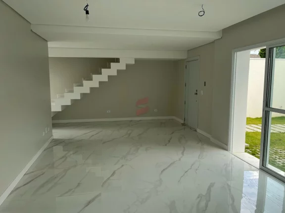 Imagem CASA com 3 dormitórios à venda por R$ 1.320.000,00 no bairro Centro - PINHAIS / PR