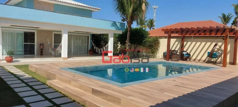 Imagem Casa com 3 dormitórios à venda, 250 m² por R$ 2.200.000 - Palmeiras - Cabo Frio/RJ