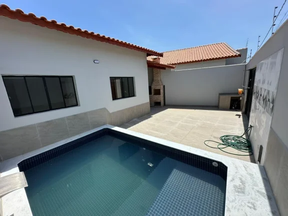Imagem Casa para Venda em Mongaguá, Agenor de Campos, 2 dormitórios, 1 suíte, 1 banheiro, 2 vagas