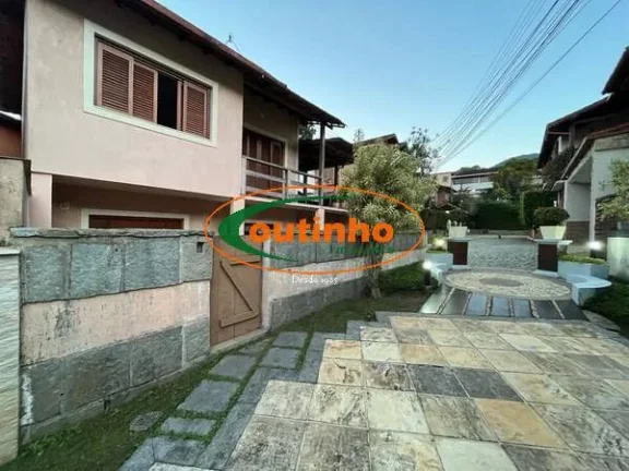 Imagem (60000) Rua Hildegardo de Noronha - Alto - Teresopolis