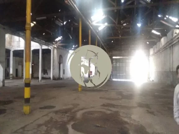Imagem ALUGA OU VENDE GALPÃO NO CENTRO DE SANTOS LIBERADO PARA CAMOINHÕES E CARRETAS; GALPÃP IDEAL PARA:...