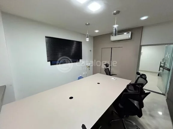 Imagem Sala comercial à venda no Blue Tower com 99 m2