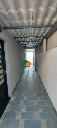 Imagem Casa Comercial para Locação em São Roque, Esplanada Mendes Moraes, 3 banheiros, 2 vagas