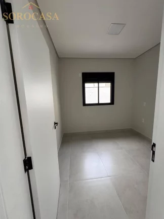 Imagem Casa à Venda - 3 dorm 1suite - Cond. Villagio Ipanema
