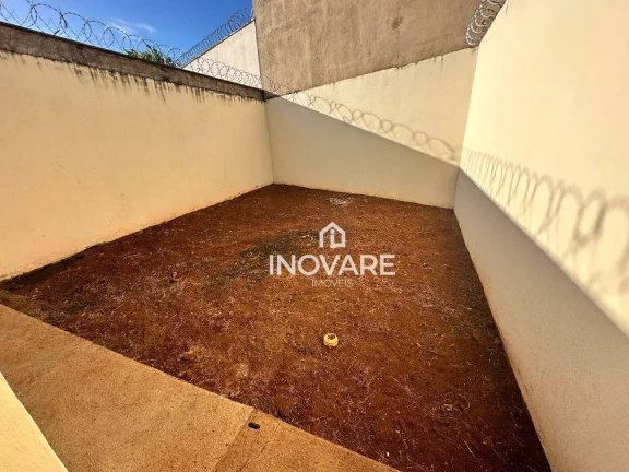 Imagem Casa com 3 dormitórios à venda, 130 m² por R$ 375.000,00 - Paranaíba - Itumbiara/GO